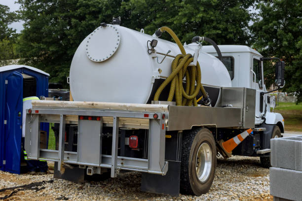 Portable Toilet Options We Offer in Caseyville, IL