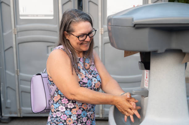 Best Emergency porta potty rental  in Caseyvle, IL